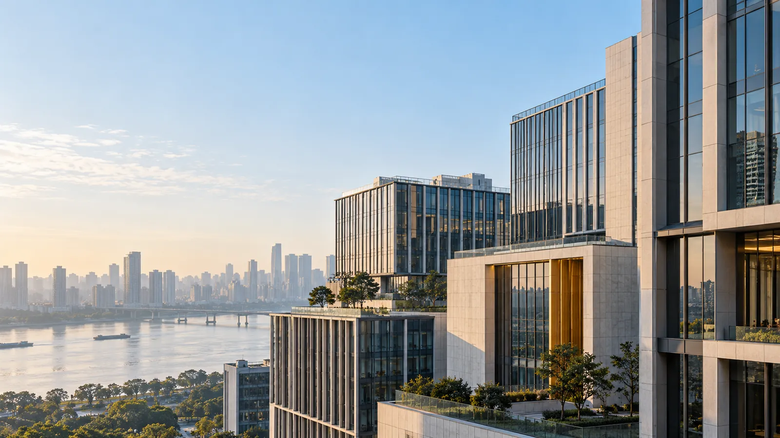 江岸城市建筑景观